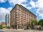 N Pine Grove Ave Unit G, Chicago, Home For Rent