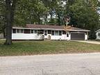 1230 Robin Rd, Muskegon, Mi 49445
