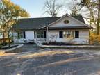 Centre Island Rd, Centre Island, Home For Rent