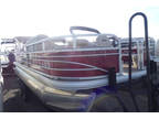 2020 Sun Tracker Fishin' BargeÃ® 20 DLX
