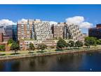 Cambridge Pkwy Unit E, Cambridge, Condo For Rent