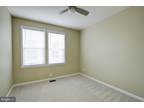 Newton Pass Sq, Leesburg, Condo For Rent
