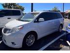 2015 Toyota Sienna XLE FWD 8-Passenger V6