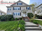 Watertown, Sunny 4 bed, 2 full bath unit on the top 2 floors