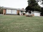 201 Crestview Dr, Thomasville, Nc 27360