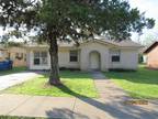 733 W Live Oak Angleton Texas 77515