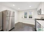 W Gaston St Unit Lower, Savannah, Home For Rent
