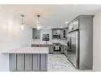Laurel St Unit F, Floral Park, Flat For Rent