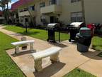 N Halifax Ave Apt,daytona Beach, Condo For Rent