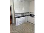 Market St Apt A, Sunbury, Flat For Rent