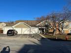 Seven Pines Rd Unit A, Schaumburg, Condo For Rent