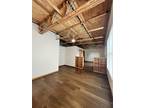 Rig-A-Hut Apartments - Urban Studio