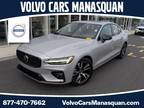 2024 Volvo S60 B5 Plus Dark Theme