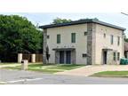 301 E Brockett Street Unit: 200 Sherman Texas 75090