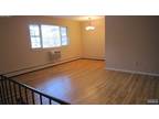 Washington Dr, Ramsey, Condo For Rent