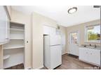 Th Ave Unit St, New Hyde Park, Home For Rent