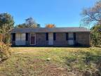 Linda Dr, Oak Grove, Home For Rent