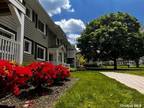 Williams F Blvd Unit,lake Grove, Flat For Rent