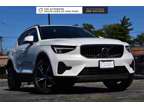 2025 Volvo XC40 B5 Core
