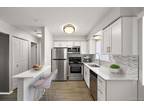 E Mile Rd Unit,sterling Heights, Flat For Rent