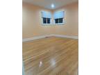 Dempster St, Skokie, Home For Rent