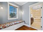 Mayflower Ct, Centerport, Home For Rent