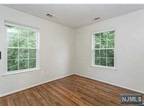 Cumberland Ct, Mahwah, Home For Rent