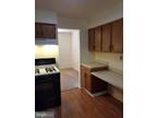 Woodmill Dr, Cranbury, Flat For Rent