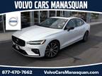 2022 Volvo S60 B5 Momentum