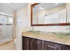 W Robert E Lee Blvd, New Orleans, Home For Rent