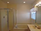 Neaton Ct, Wellington, Condo For Rent