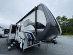 2022 Keystone Carbon 358