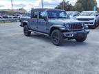 2024 Jeep Black