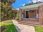 2016 Kane Street Houston Texas 77007