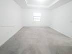 W Th Ter, Hialeah, Home For Rent