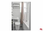 B Boccaccio Ave, Venice, Flat For Rent
