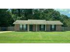 Maple St, Wetumpka, Home For Rent