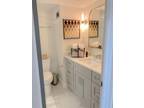 Lockwood Dr Apt B, Charleston, Home For Rent
