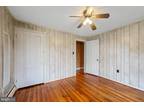 N Lawrence St, Charles Town, Home For Rent