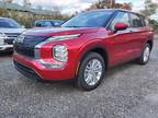 2024 Mitsubishi Outlander ES
