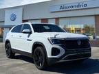 2024 Volkswagen Atlas Cross Sport SE 4Motion