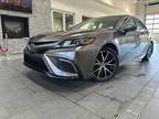2024 Toyota Camry Hybrid SE