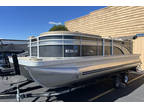 2019 Bennington SX22 Stern Radius