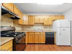 Drake Ct, Mahwah, Condo For Rent