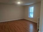 Brookings St Unit,medford, Flat For Rent
