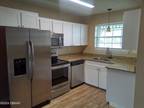 Dirksen Dr Apt G, Debary, Condo For Rent