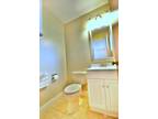 Th Ave W, Edmonds, Home For Rent