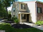 A Willow Turn, Mount Laurel, Flat For Rent