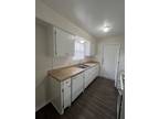 Th St Apt,bay City, Flat For Rent