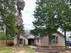 428 E Hunting Tower Run Conroe Texas 77316